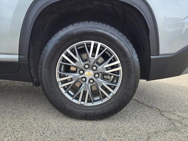 2024 Chevrolet Traverse AWD LT