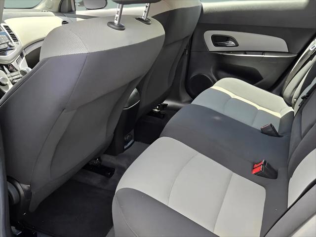 2012 Chevrolet Cruze LS