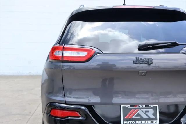 2018 Jeep Cherokee Latitude Tech Connect FWD