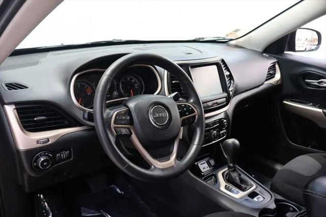 2018 Jeep Cherokee Latitude Tech Connect FWD