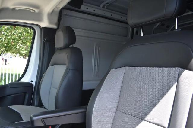 2026 Ram ProMaster 2500 Cargo Van Tradesman High Roof 159" WB w/Pass Seat