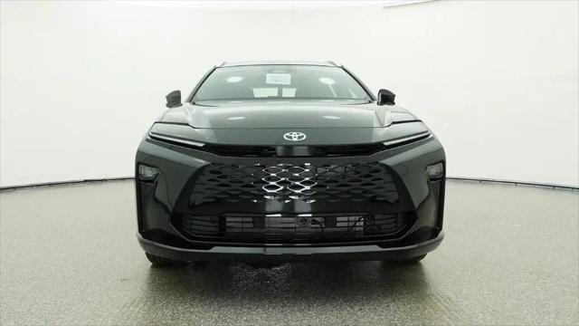 2026 Toyota Crown Signia XLE