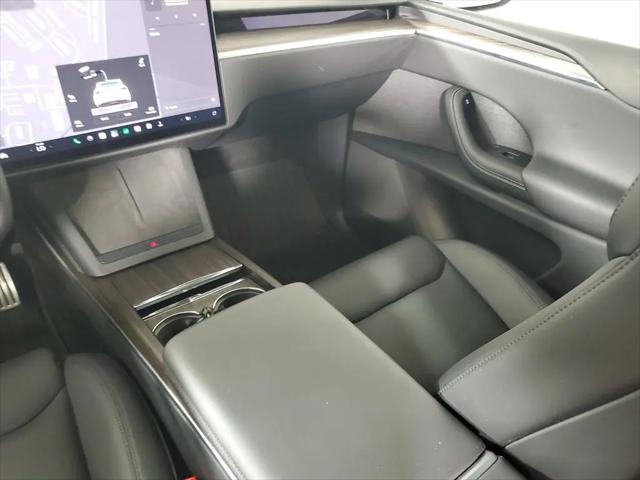 2023 Tesla Model X Standard Range