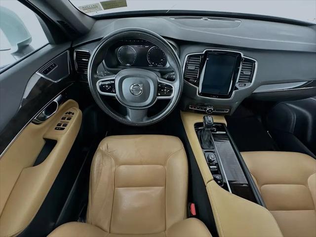 2018 Volvo XC90 T5 Momentum