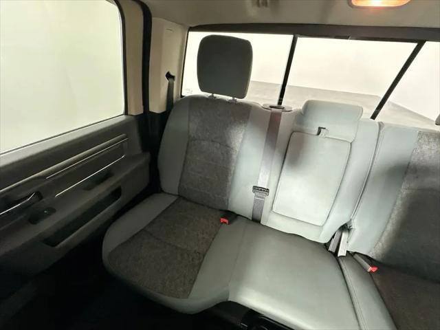 2018 Ram 1500 Big Horn Crew Cab 4x4 5'7" Box
