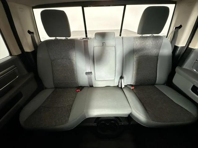 2018 Ram 1500 Big Horn Crew Cab 4x4 5'7" Box