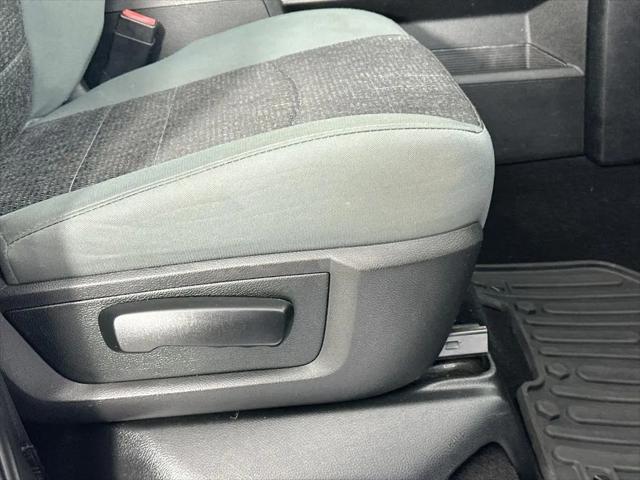 2018 Ram 1500 Big Horn Crew Cab 4x4 5'7" Box