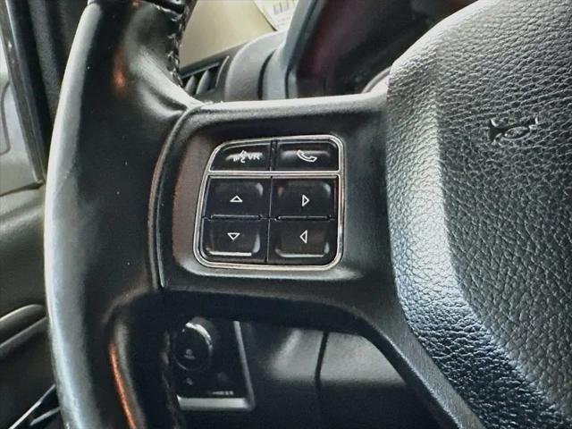 2018 Ram 1500 Big Horn Crew Cab 4x4 5'7" Box