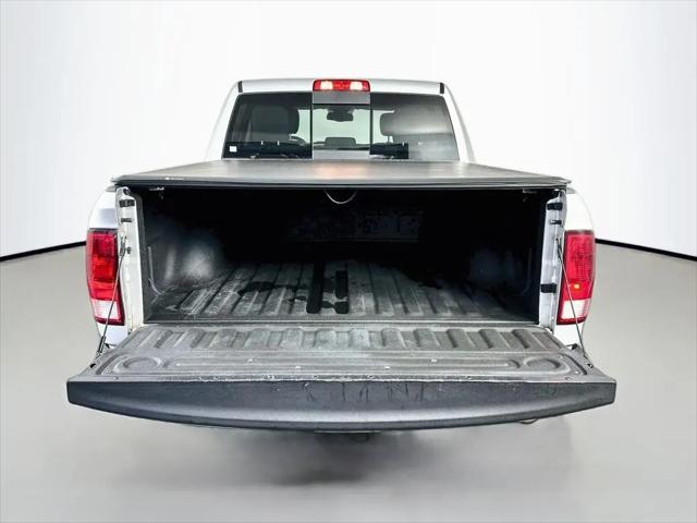 2018 Ram 1500 Big Horn Crew Cab 4x4 5'7" Box