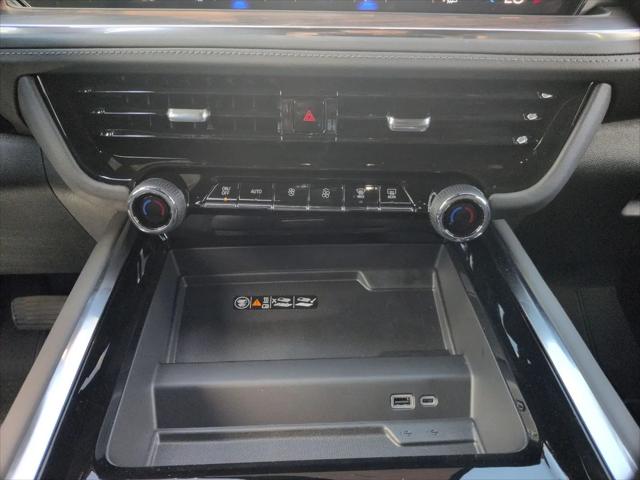 2026 Chevrolet Suburban Z71, 4WD