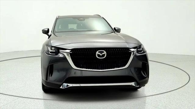 2025 Mazda X-90 Premium Plus Package