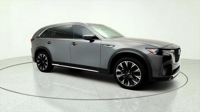 2025 Mazda X-90 Premium Plus Package