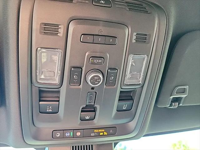 2024 GMC Yukon 4WD Denali Ultimate
