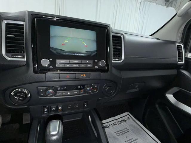 2022 Nissan Frontier Crew Cab SV 4x4