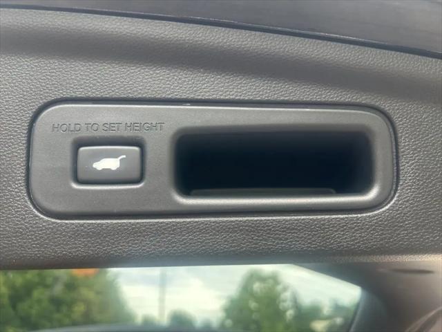 2022 Acura MDX Advance Package
