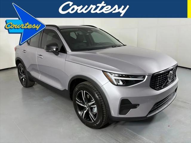 2026 Volvo XC40 Core, B5 AWD Gas (mild hybrid), Dark for sale in Scottsdale, AZ