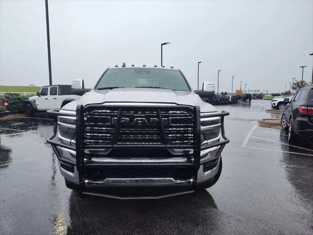 2026 Ram 3500 Laramie Crew Cab 4x4 8' Box