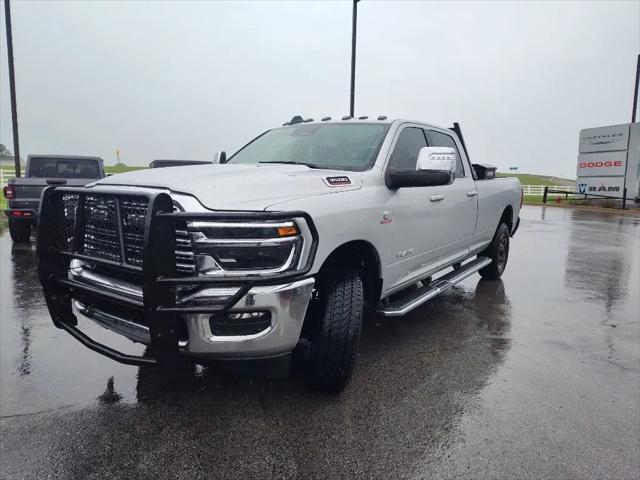 2026 Ram 3500 Laramie Crew Cab 4x4 8' Box