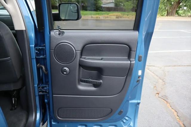 2004 Dodge Ram 2500 SLT/Laramie