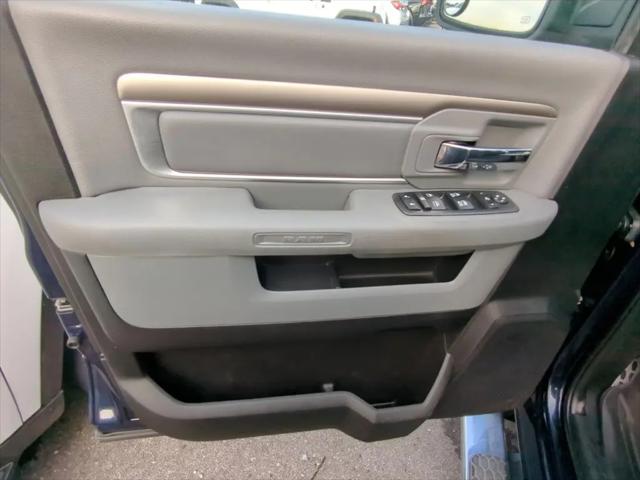 2018 Ram 1500 Big Horn Crew Cab 4x4 5'7" Box
