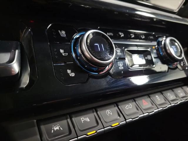 2024 GMC Sierra 1500 4WD Crew Cab Short Box AT4X