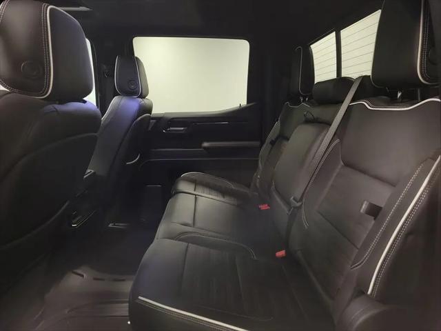 2024 GMC Sierra 1500 4WD Crew Cab Short Box AT4X