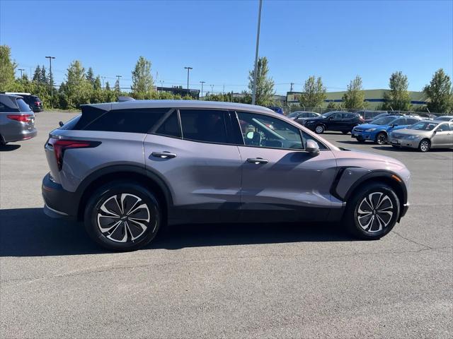 2024 Chevrolet V Blazer eAWD 2LT