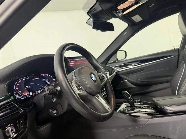 2022 BMW M5 i xDrive