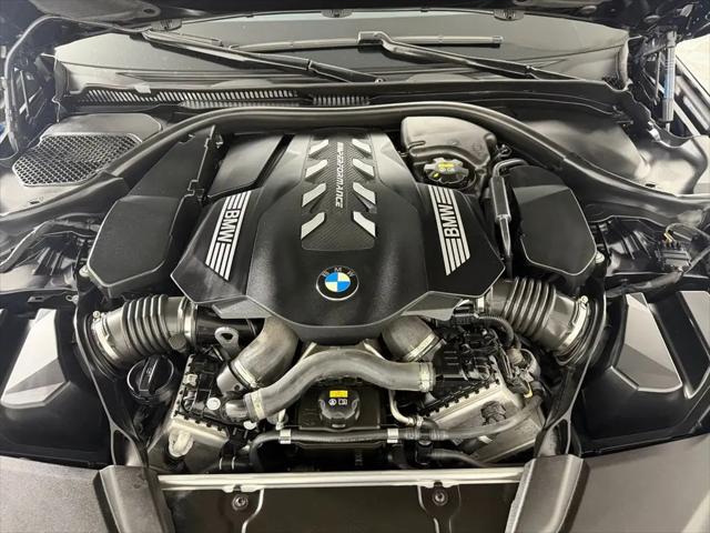 2022 BMW M5 i xDrive
