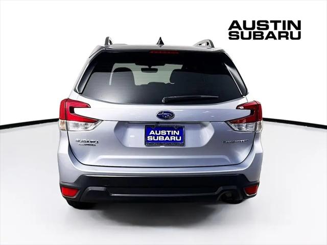 2024 Subaru Forester Premium