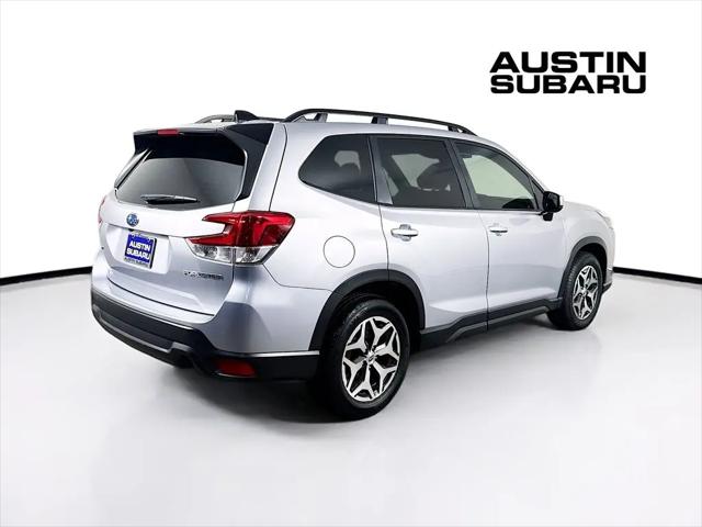 2024 Subaru Forester Premium