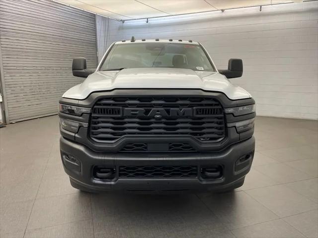 2026 Ram 3500 Tradesman Crew Cab 4x4 8 Box