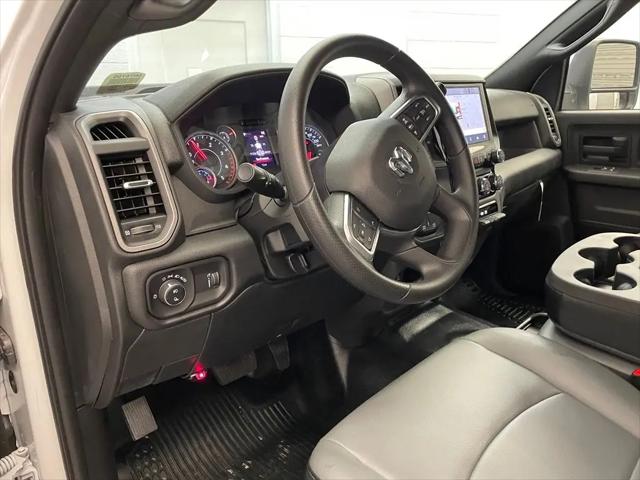 2026 Ram 3500 Tradesman Crew Cab 4x4 8 Box
