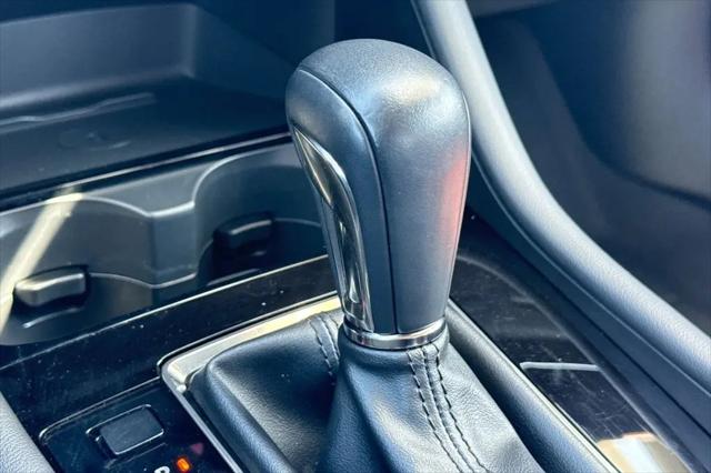 2024 Mazda Mazda3 2.5 S Carbon Edition