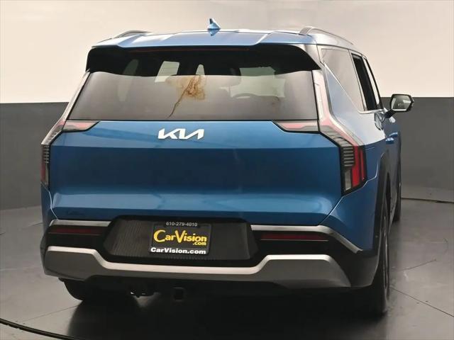 2024 Kia EV9 Land