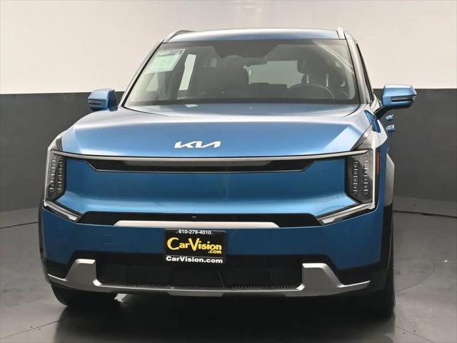 2024 Kia EV9 Land