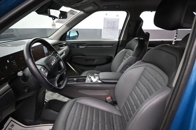 2024 Kia EV9 Land