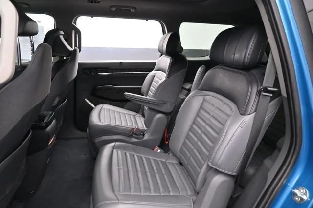 2024 Kia EV9 Land