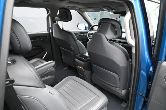 2024 Kia EV9 Land