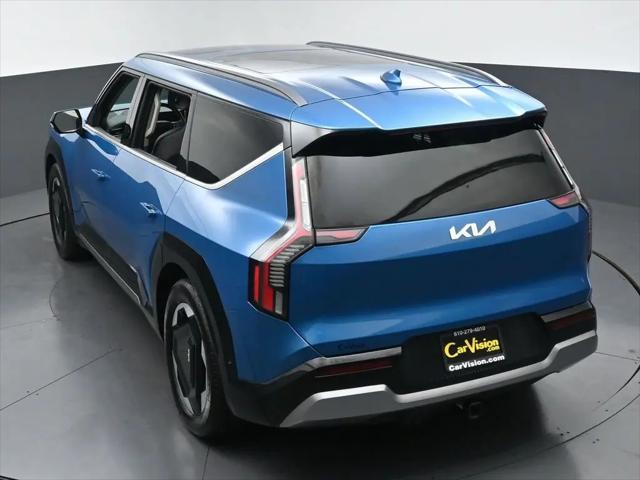 2024 Kia EV9 Land