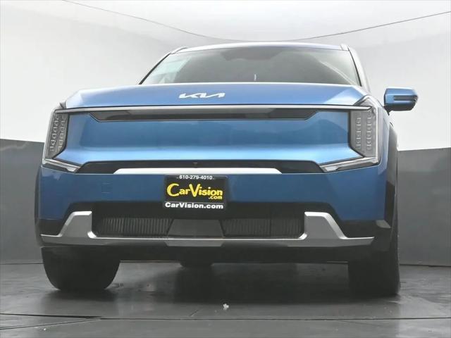 2024 Kia EV9 Land