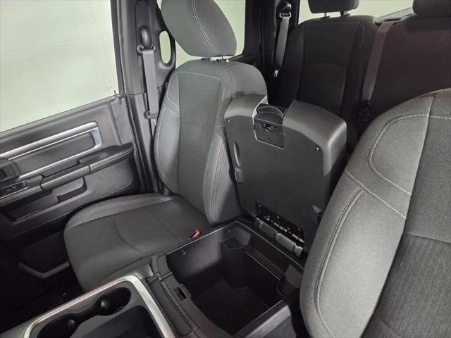 2024 Ram 1500 Classic Warlock Quad Cab 4x2 6'4" Box