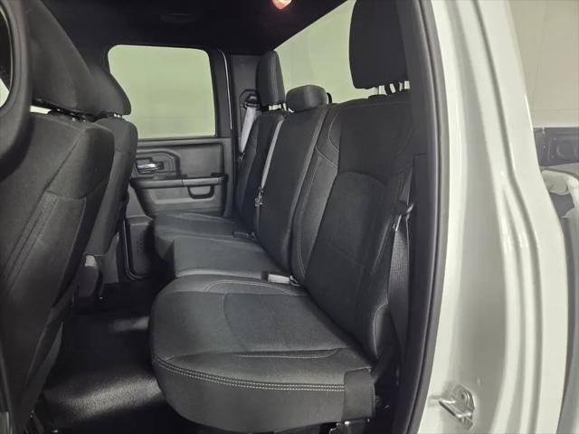 2024 Ram 1500 Classic Warlock Quad Cab 4x2 6'4" Box