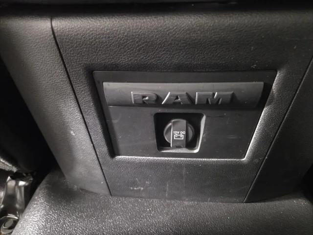 2024 Ram 1500 Classic Warlock Quad Cab 4x2 6'4" Box