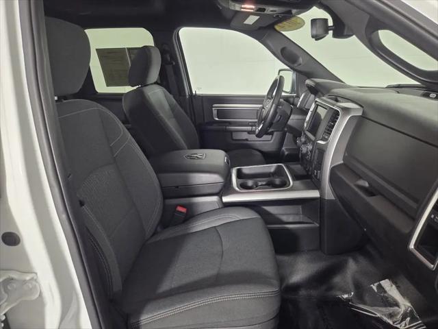 2024 Ram 1500 Classic Warlock Quad Cab 4x2 6'4" Box