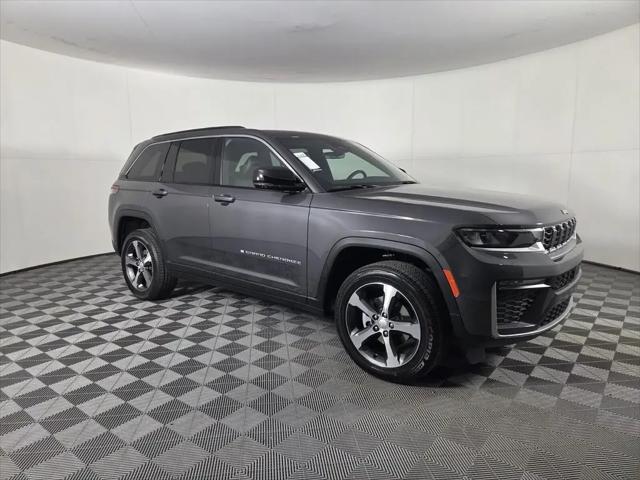 2026 Jeep Grand Cherokee Limited 4x2