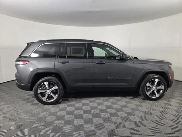 2026 Jeep Grand Cherokee Limited 4x2
