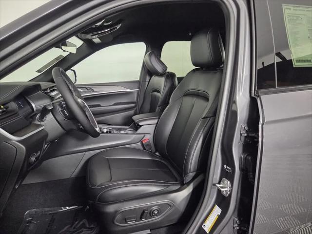 2026 Jeep Grand Cherokee Limited 4x2