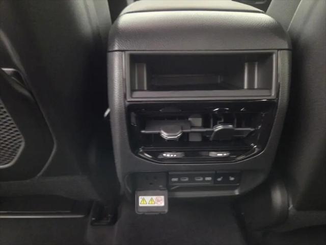 2026 Jeep Grand Cherokee Limited 4x2