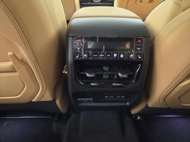 2026 Jeep Grand Cherokee L Summit 4x4